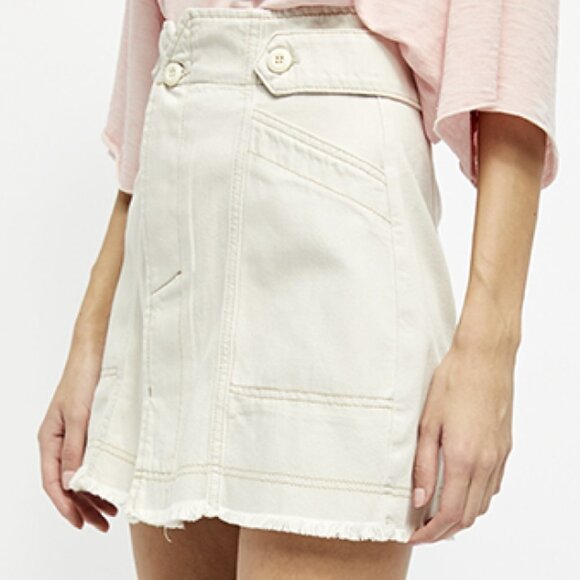 NEW Free People Women's Alpha Utility Mini Skirt in Salt - Picture 8 of 9